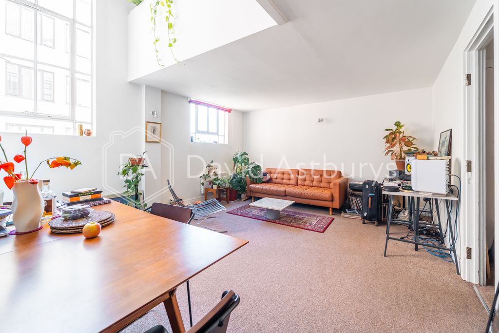 Property photo 1 of 14 Ndb08993