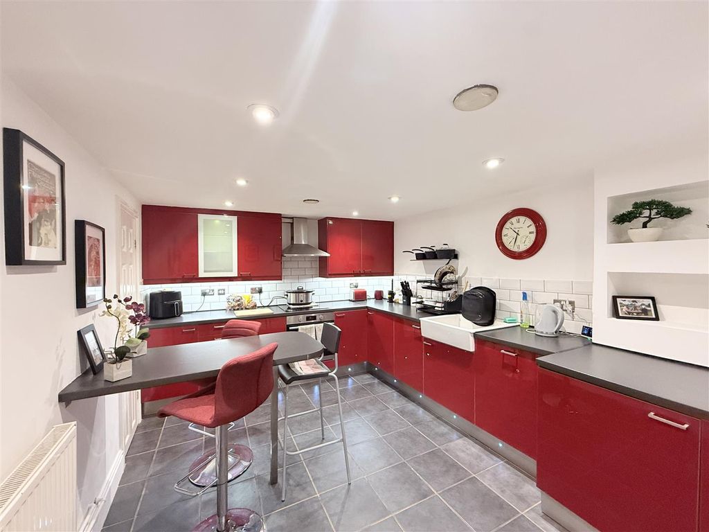 Property photo 3 of 11 Img_3362.Jpeg