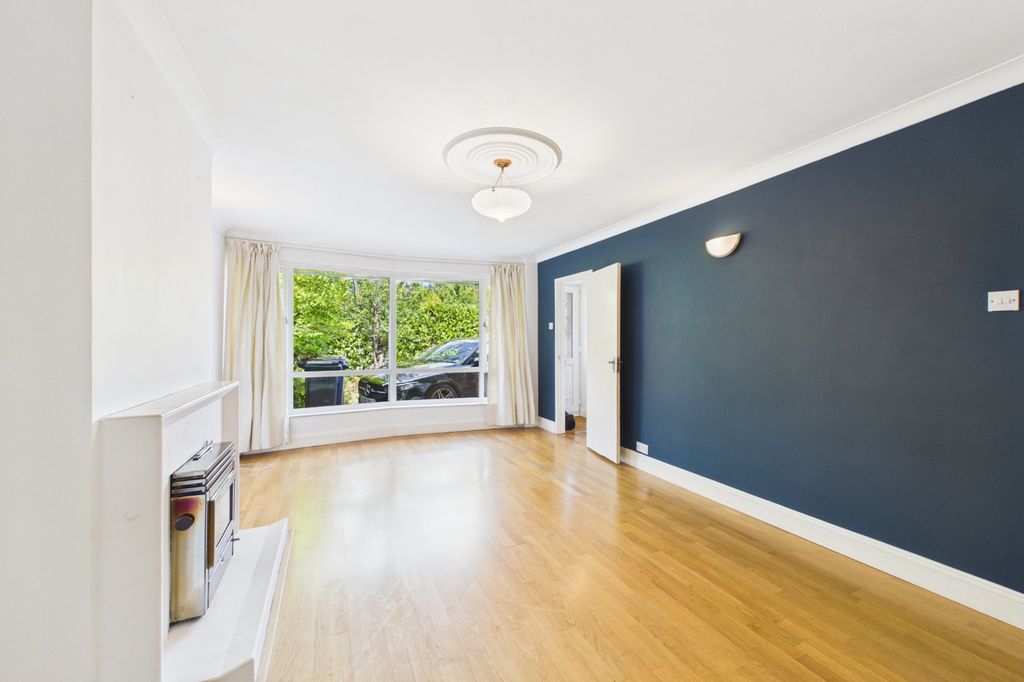 Property photo 2 of 10 Picture No. 08