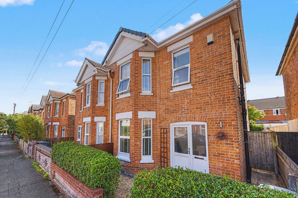 Property photo 1 of 33