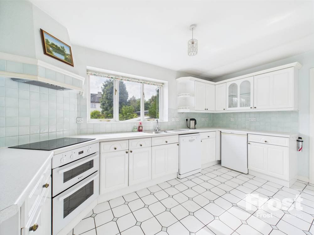 Property photo 3 of 15 Picture No. 04