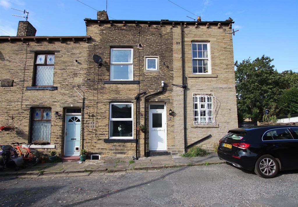 Property photo 1 of 9 Front.Jpg