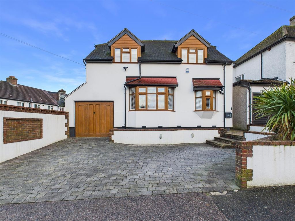 Property photo 1 of 25 Cam02885G0-Pr0542-Still004.Jpg