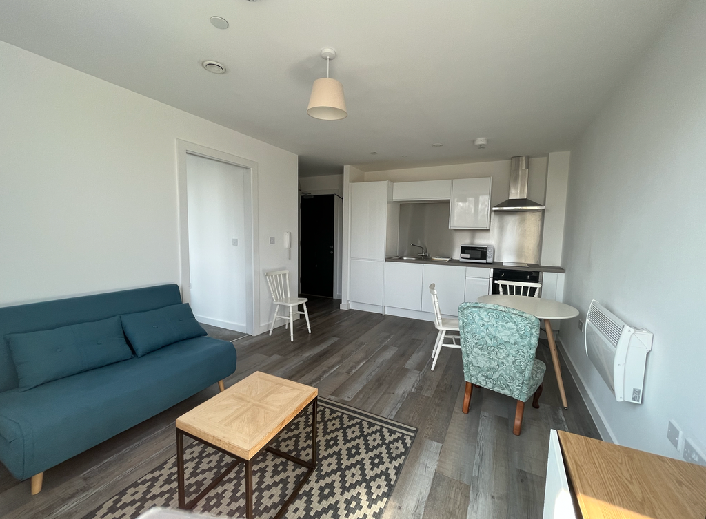 Property photo 2 of 6