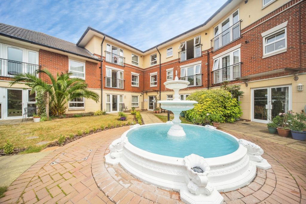 Property photo 1 of 19 Pbox-Img.Jpg