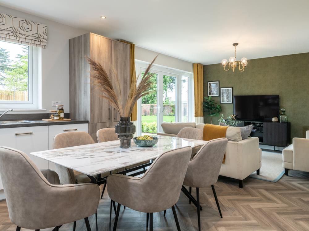 Property photo 2 of 9 Dining / Family Of The Leamington Lifestyle, A 3 Bedroom House