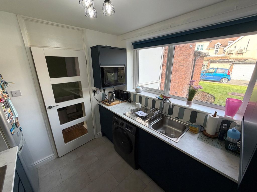 Property photo 3 of 8 Picture No. 07