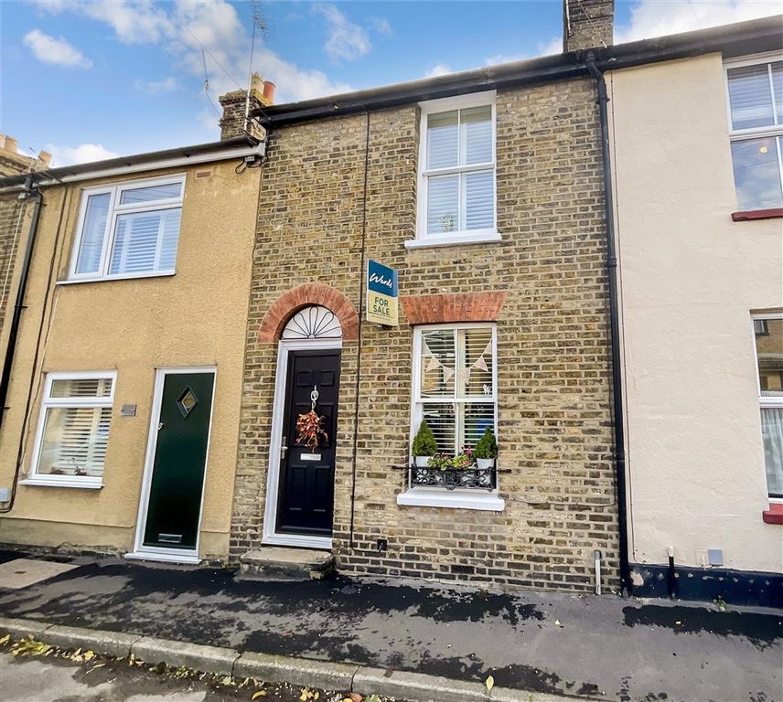 Property photo 1 of 13 Front