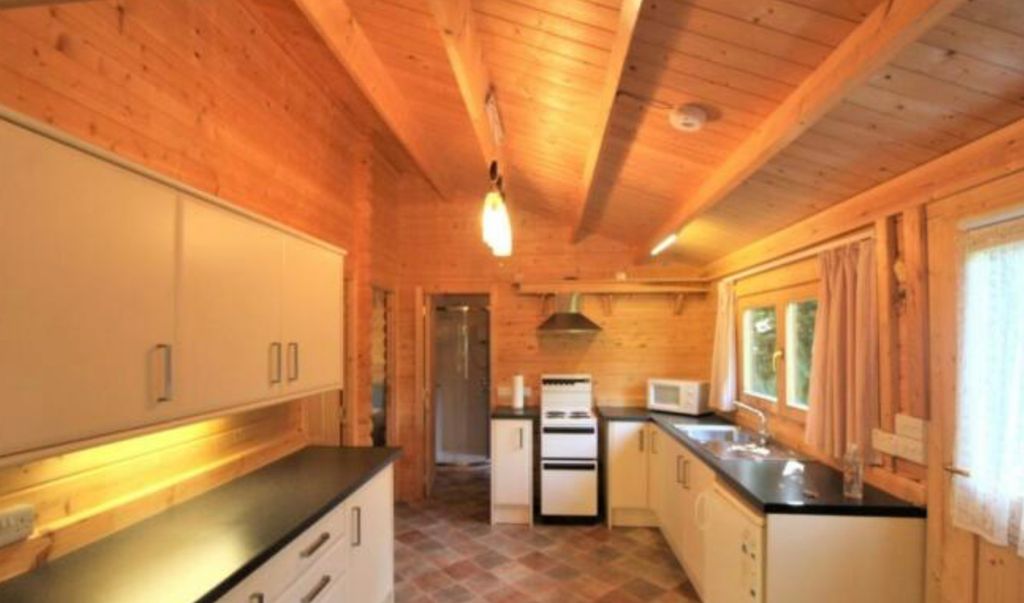 Property photo 3 of 17 Img_1223