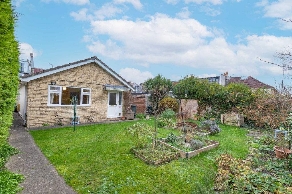 Property photo 1 of 15 Image 1