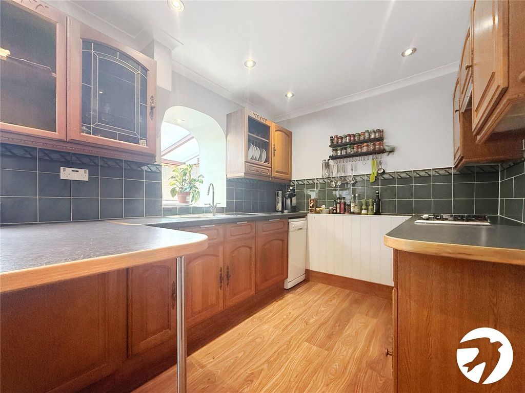 Property photo 3 of 13 Picture No. 13