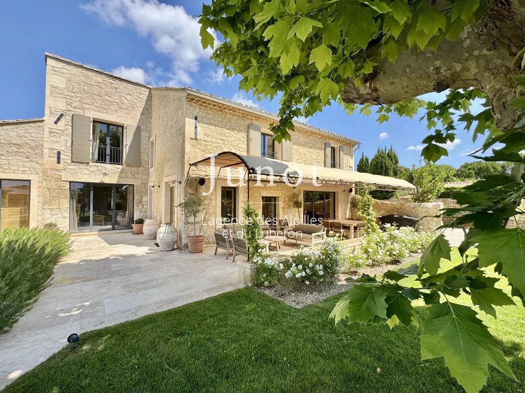 Property photo 1 of 23 Paradou - Renovated Mas