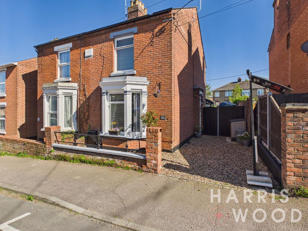 Property photo 1 of 29 5112031