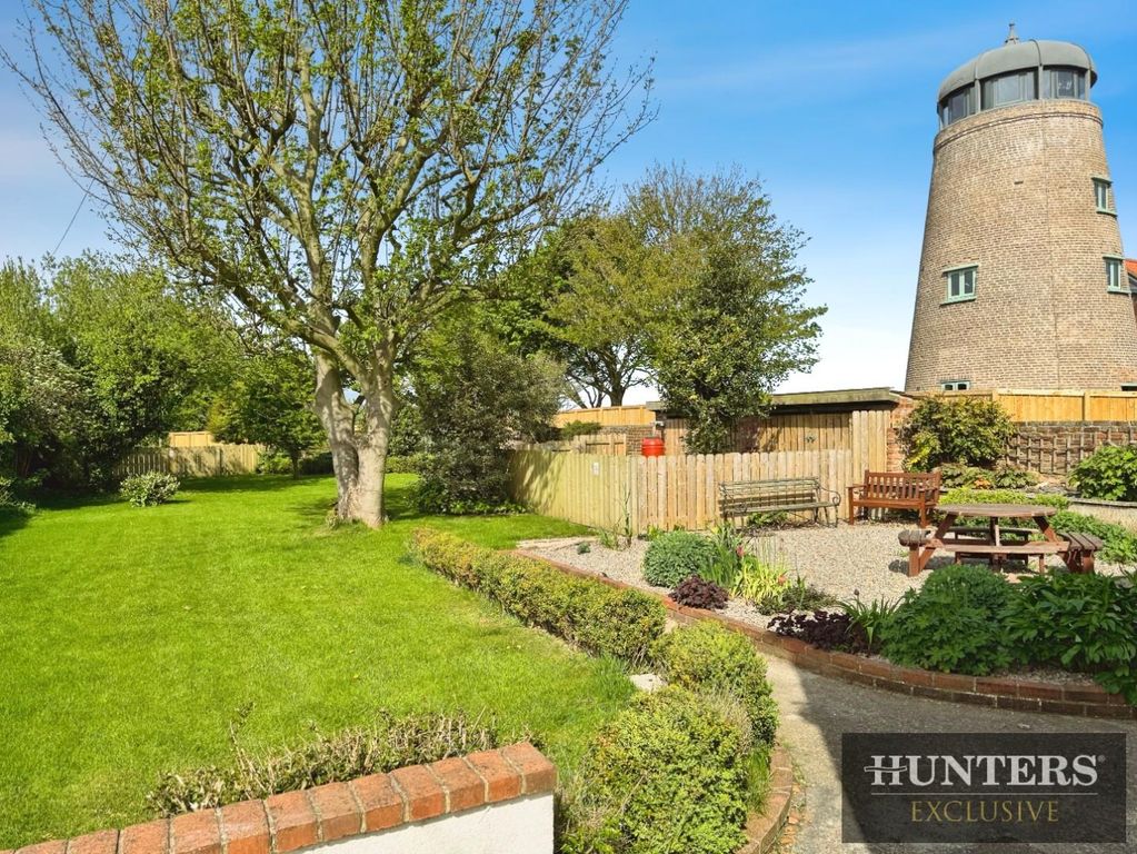 Property photo 2 of 36 Faf2De57-Img_4778.Jpg