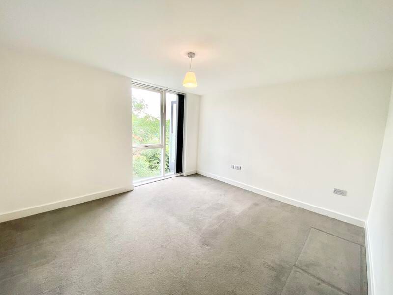 Property photo 3 of 7 Image