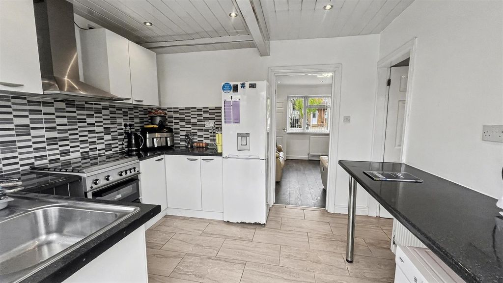 Property photo 3 of 16 Img_1747.Jpg