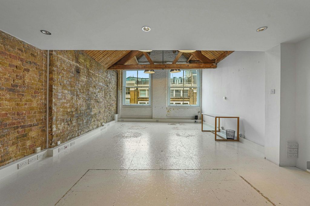 Property photo 1 of 13 Olbc17Willowstreet3.Jpg