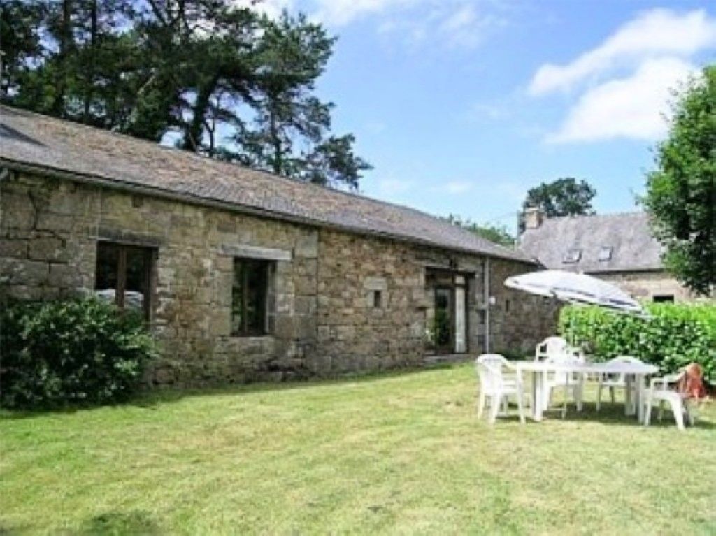 Property photo 3 of 40