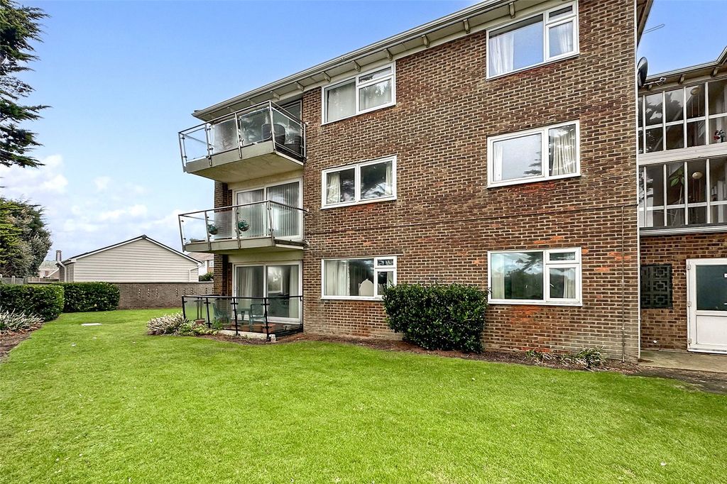 Property photo 1 of 17 Picture No. 29