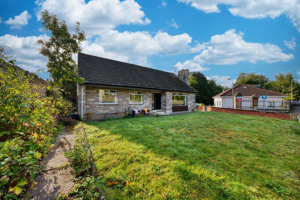 Property photo 1 of 43