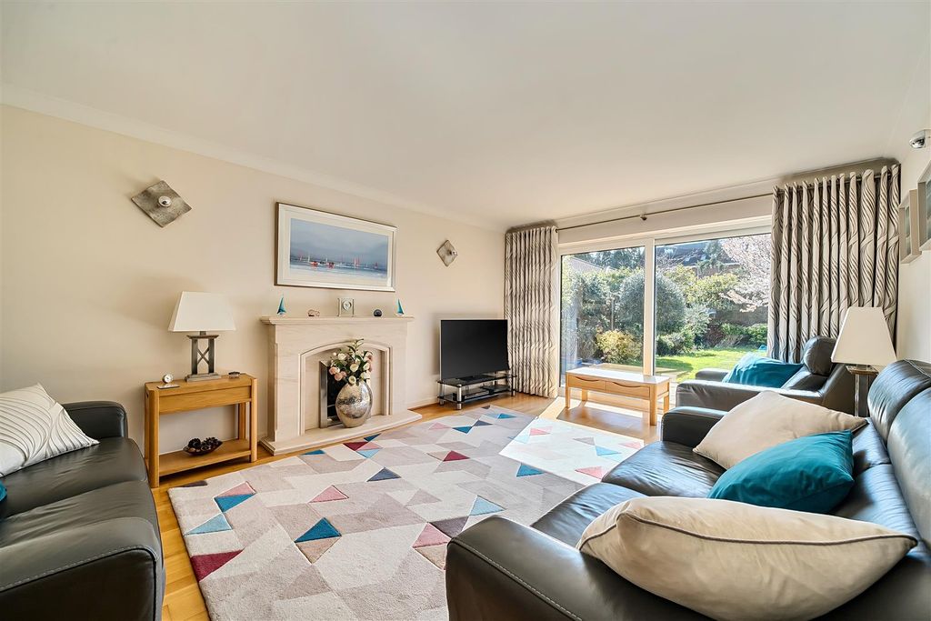 Property photo 2 of 25 1431571-10-69c51719cc3B8.Jpg