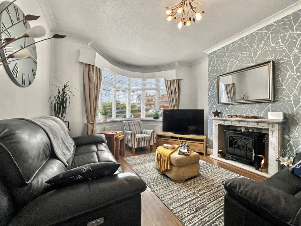 Property photo 2 of 24 Gallery