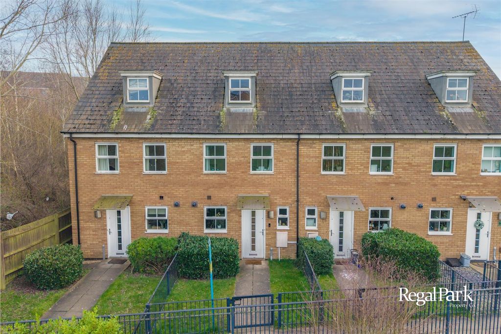 Property photo 1 of 26 Front