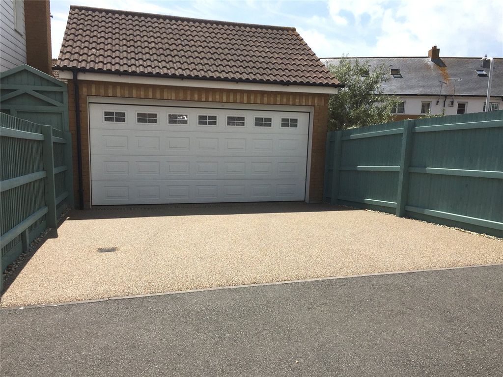 Property photo 2 of 39 Picture No. 49