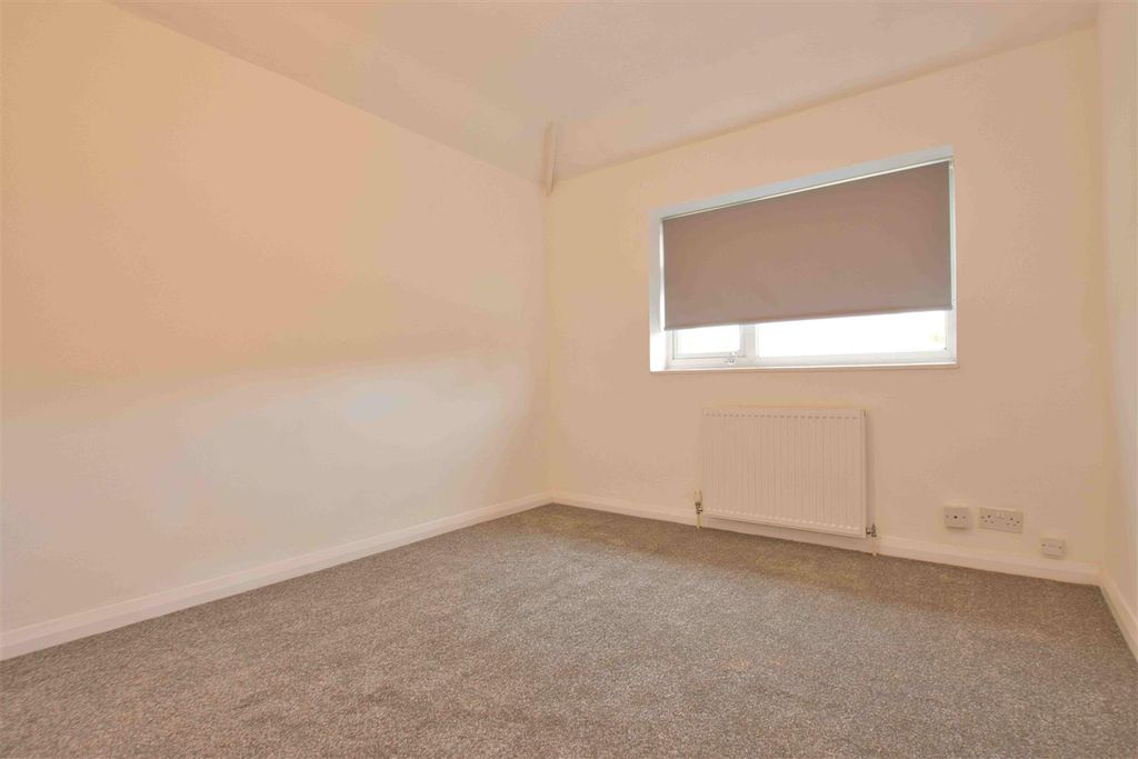 Property photo 3 of 9 Img_4574.Jpg
