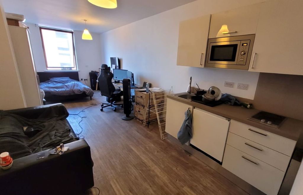 Property photo 2 of 5