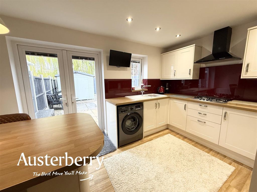 Property photo 3 of 14 Img_6122.Jpg