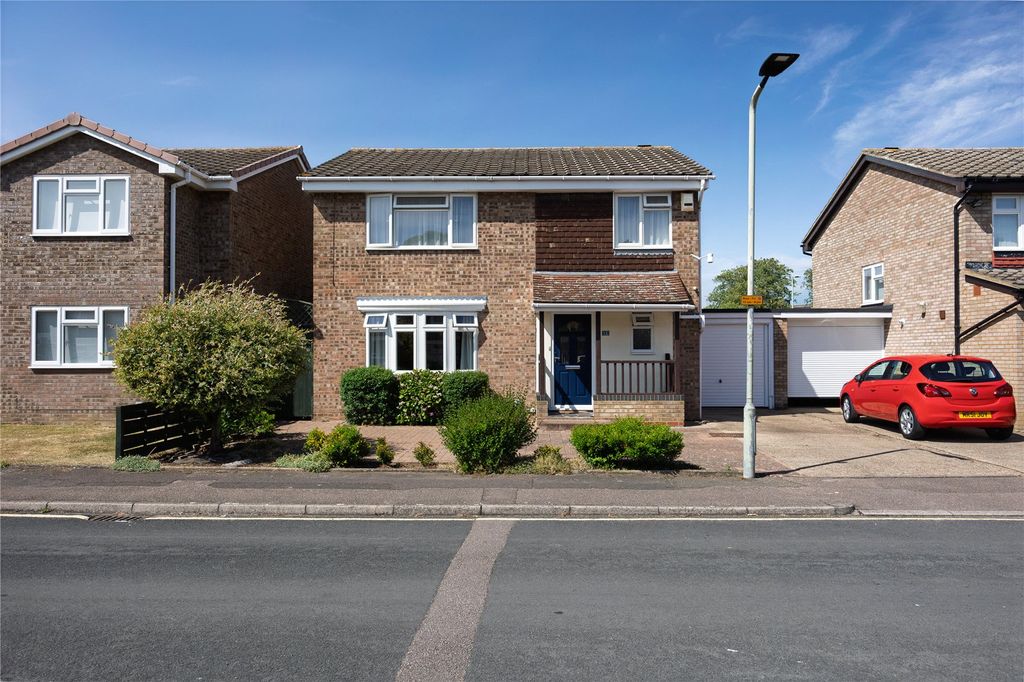 Property photo 1 of 30 Picture No. 04