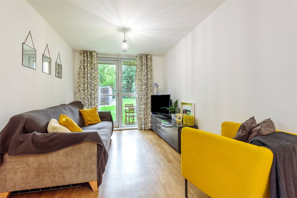 Property photo 2 of 8 Picture No. 04