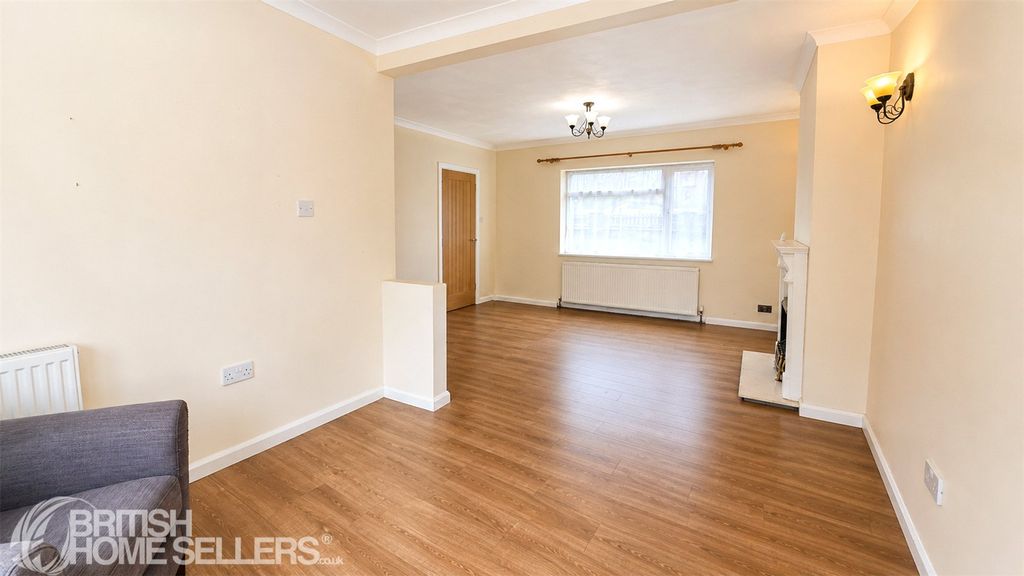 Property photo 3 of 16 Picture No. 20