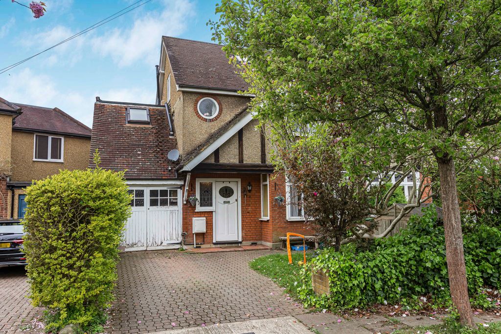 Property photo 1 of 29