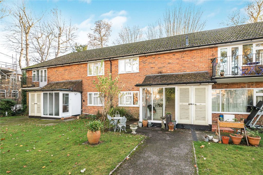 Property photo 1 of 22 Picture No. 13