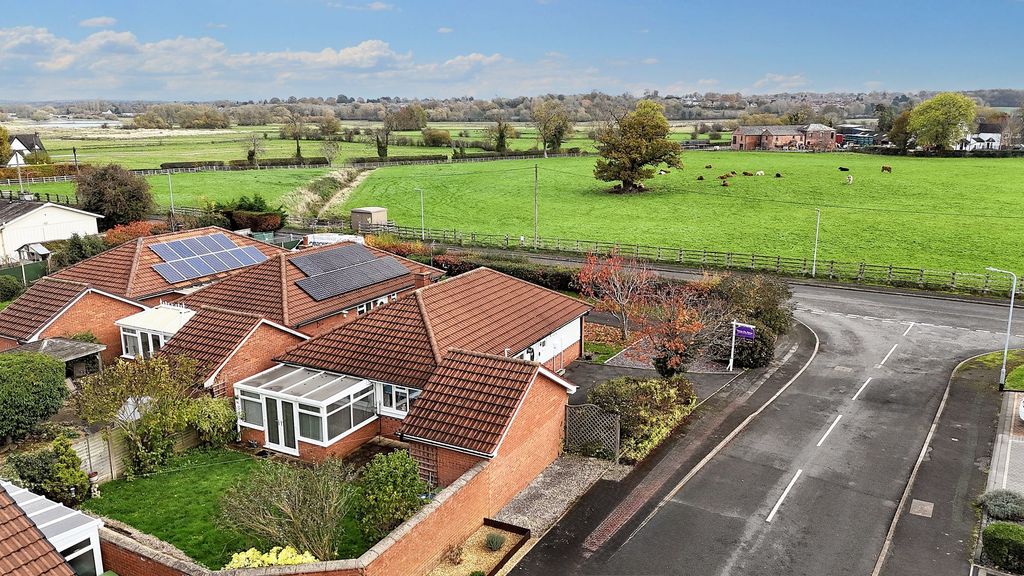 Property photo 2 of 24