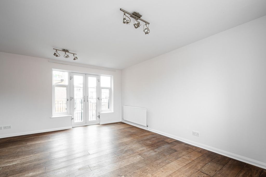 Property photo 3 of 16 3.Jpg
