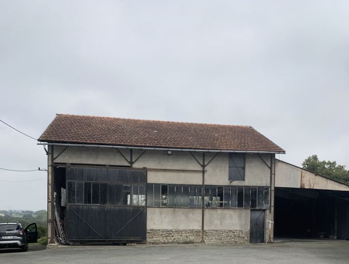 Property photo 2 of 9