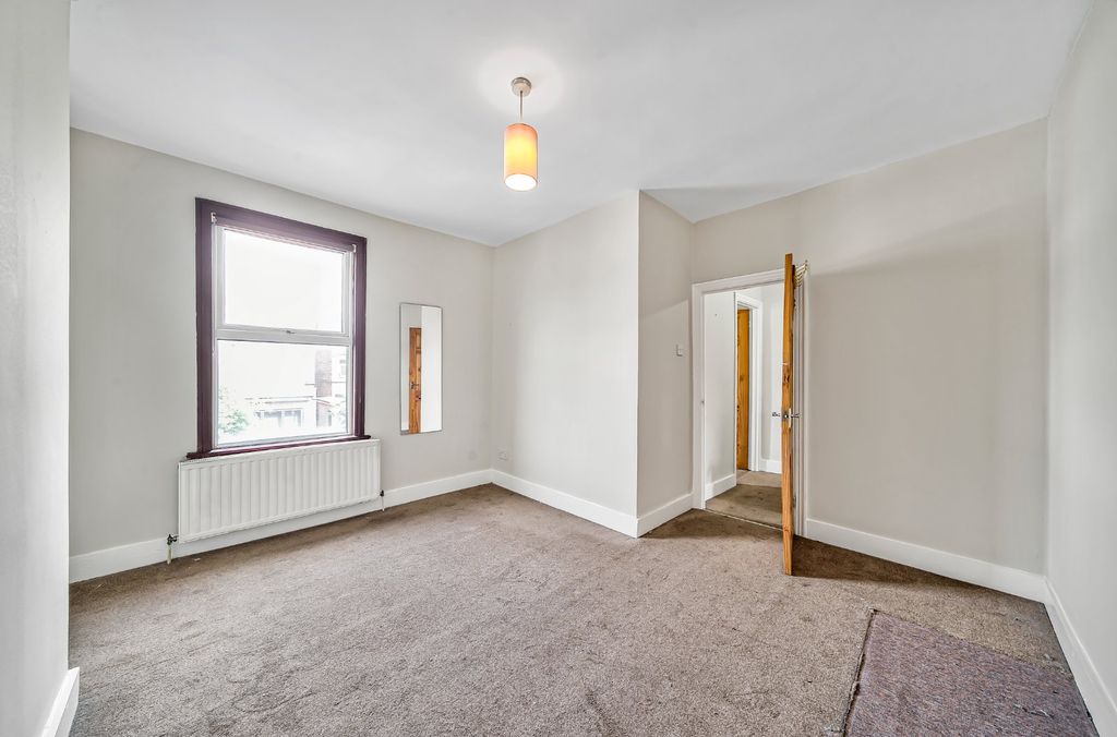 Property photo 2 of 11 Picture No. 02