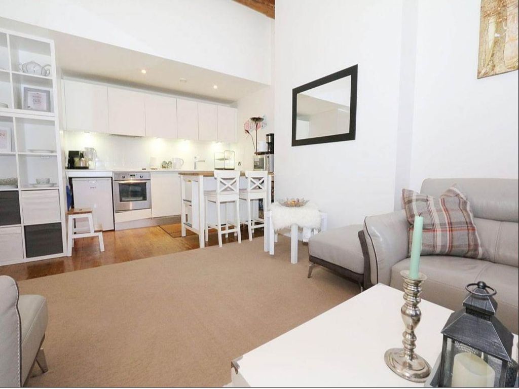 Property photo 3 of 9 Living Room-Kitchen