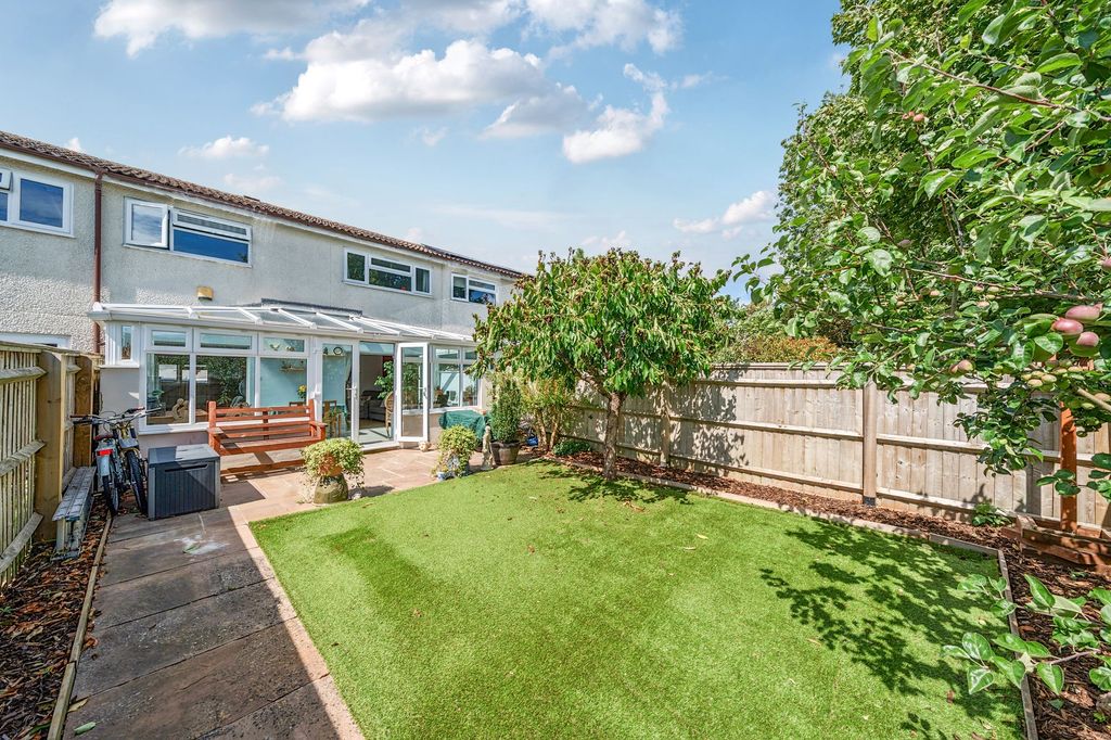 Property photo 3 of 18