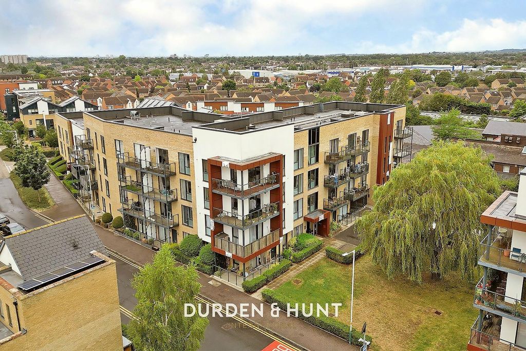 Property photo 1 of 11 Downey House,.Jpg