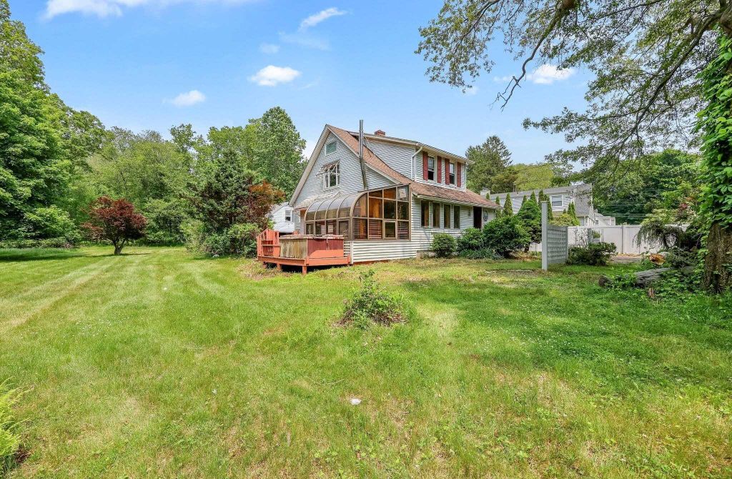 Property photo 1 of 22