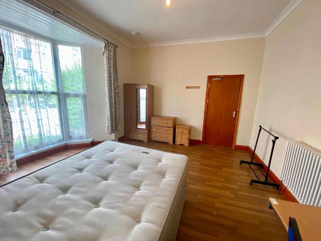 Property photo 3 of 29
