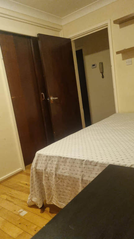 Property photo 2 of 4