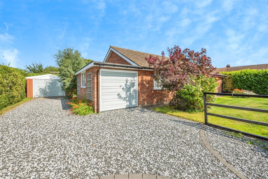 Property photo 3 of 22