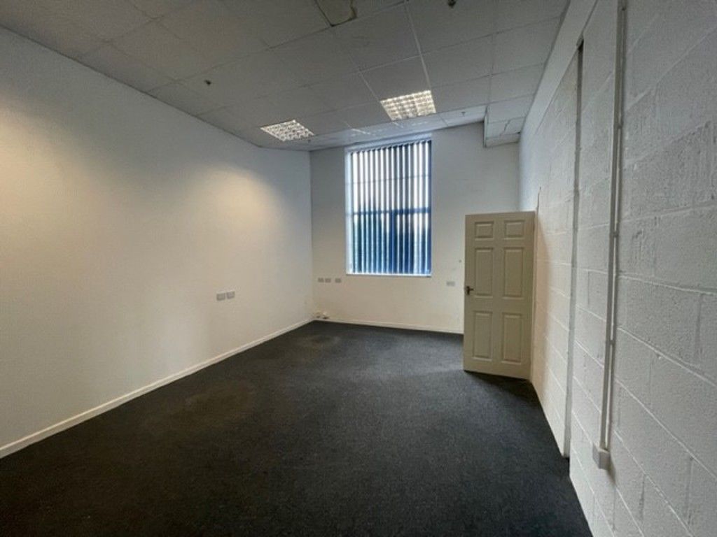 Property photo 1 of 6 Unit 2B