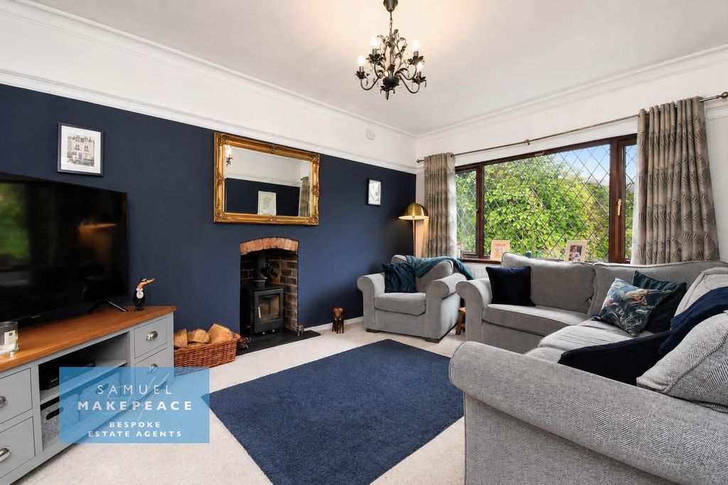Property photo 2 of 29 Gallery