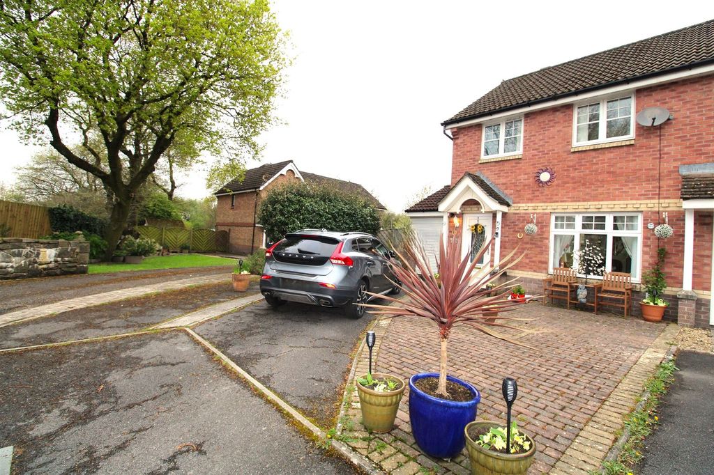 Property photo 1 of 17 Main Image